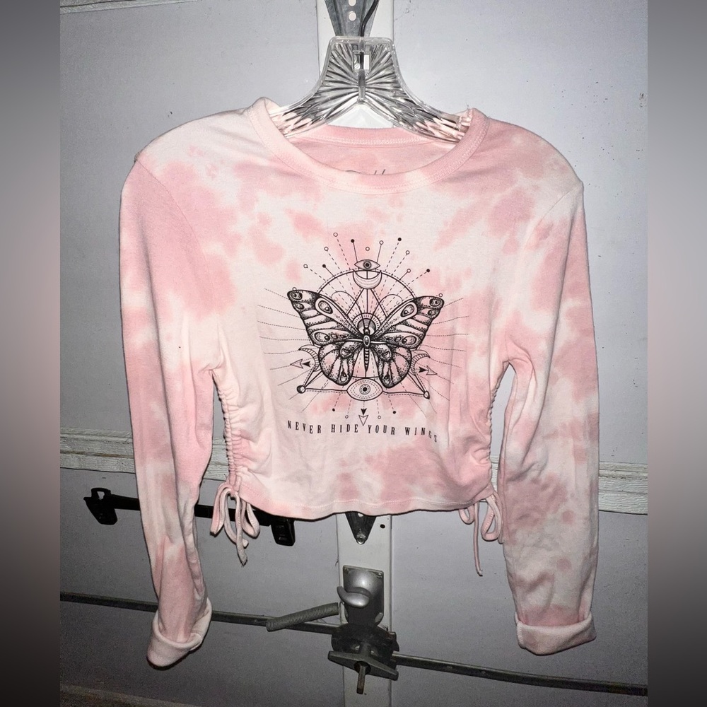 Long sleeve butterfly pink tee